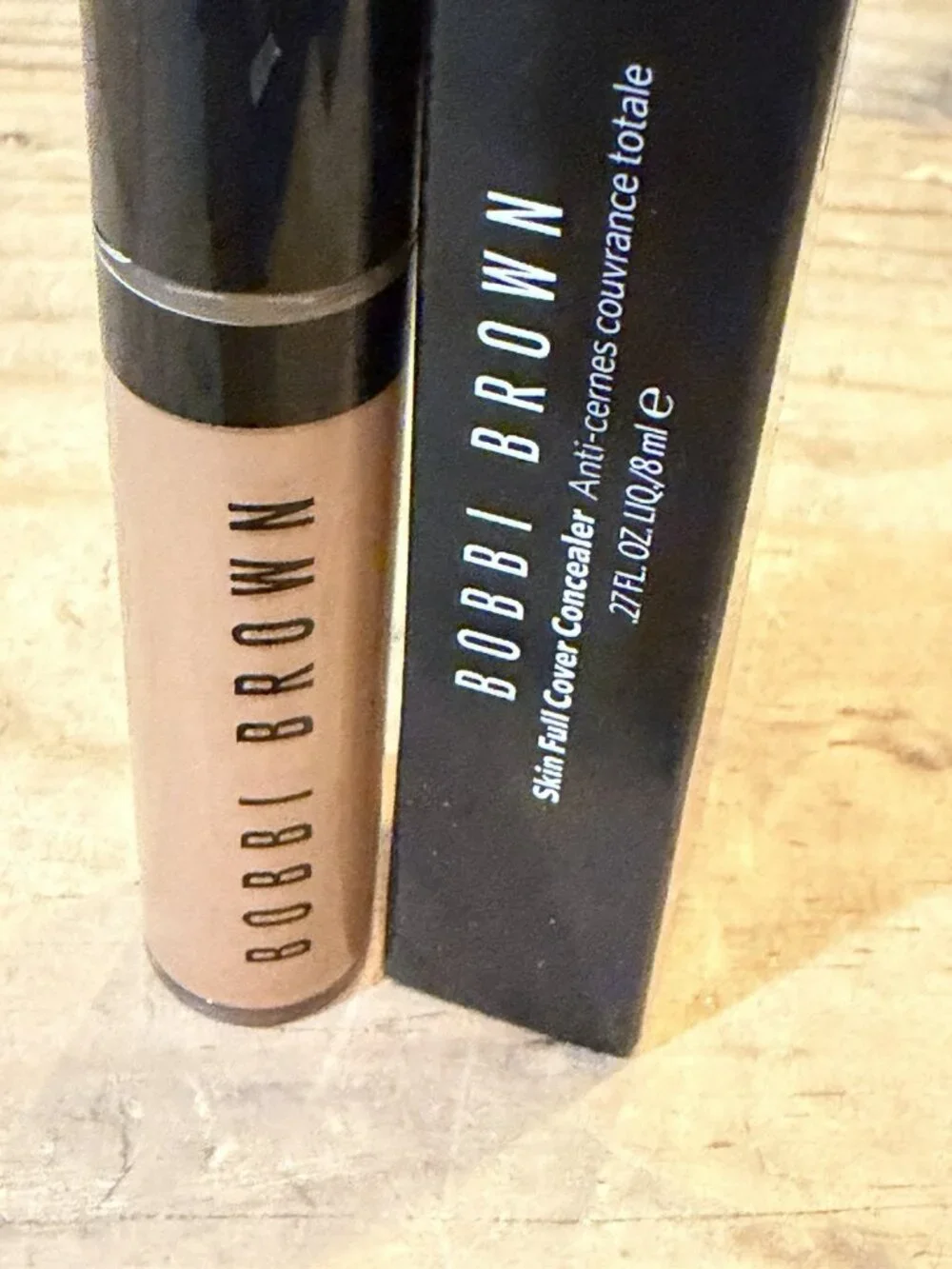 Bobbi Brown Skin Full Cover Weightless Longwear Concealer - Golden - .27oz / 8ml